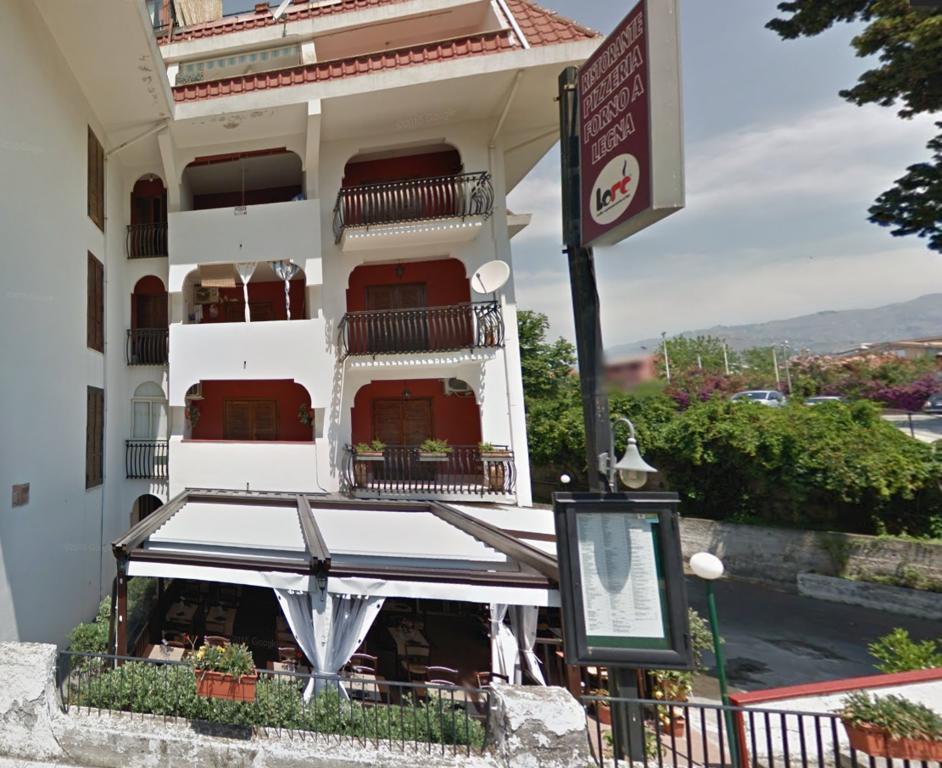 Baia Degli Dei Lejlighed Giardini Naxos Eksteriør billede