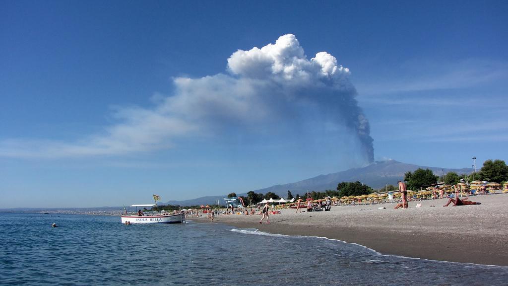 Baia Degli Dei Lejlighed Giardini Naxos Eksteriør billede